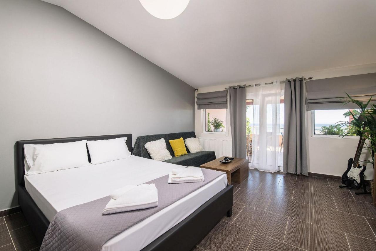 Level 3 Sea View Studio Plános المظهر الخارجي الصورة