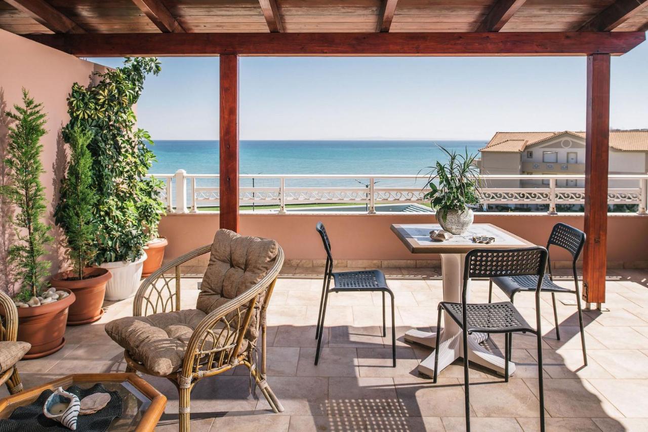 Level 3 Sea View Studio Plános المظهر الخارجي الصورة